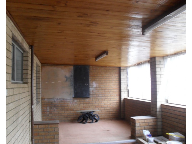 27 Currawong Way, Thornlie WA 6108