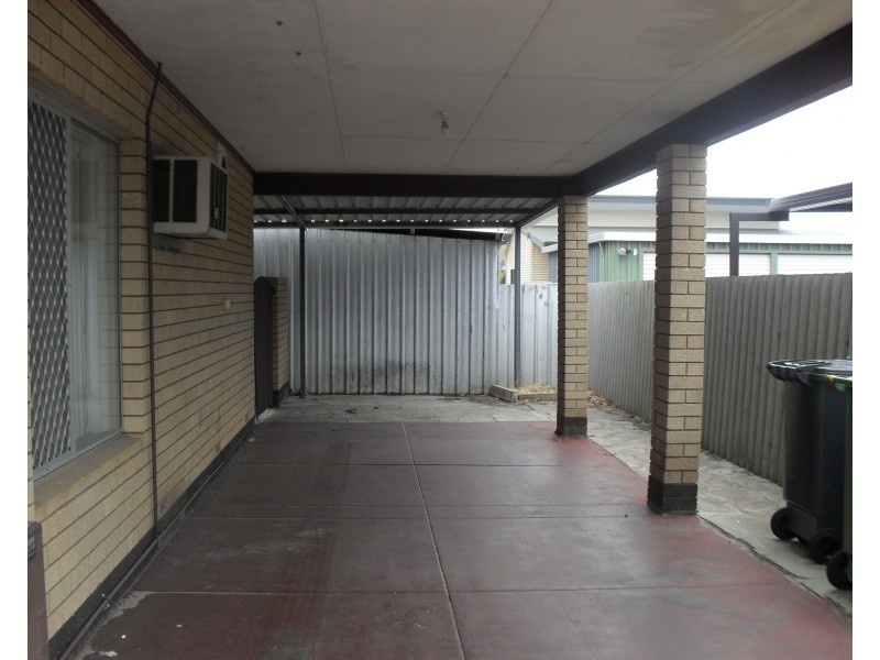 27 Currawong Way, Thornlie WA 6108