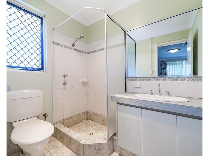 10 Jenal Close, Gosnells WA 6110