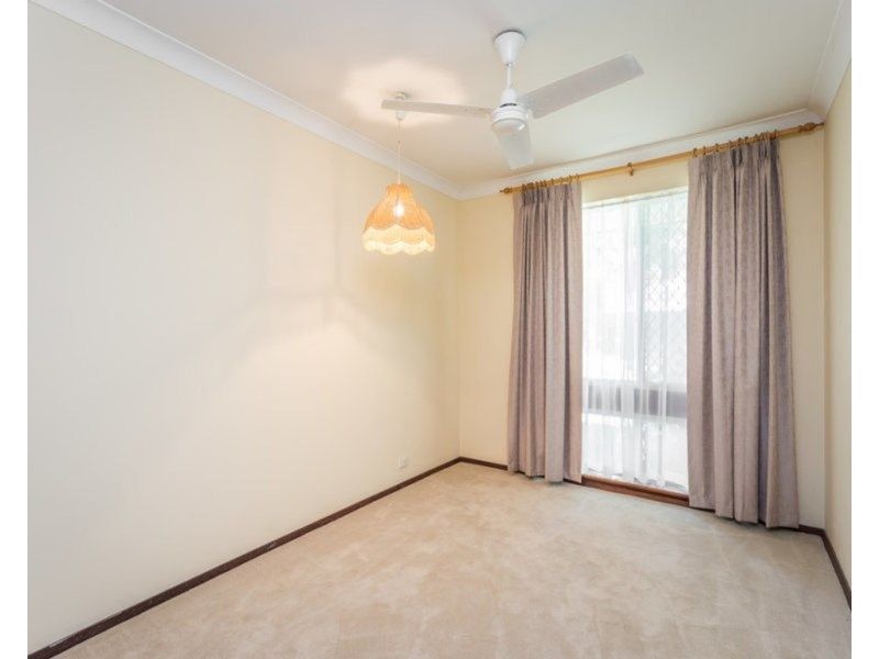 46 Ellis Road, Mount Nasura WA 6112