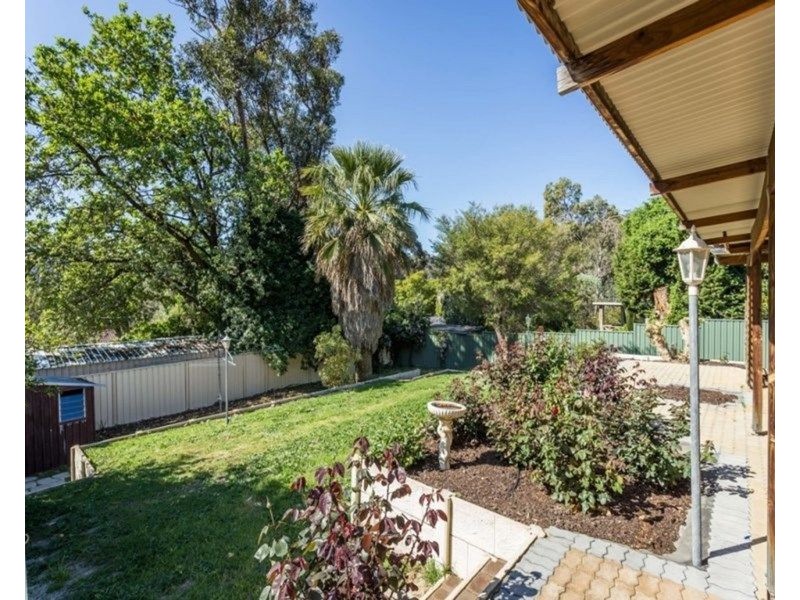 46 Ellis Road, Mount Nasura WA 6112