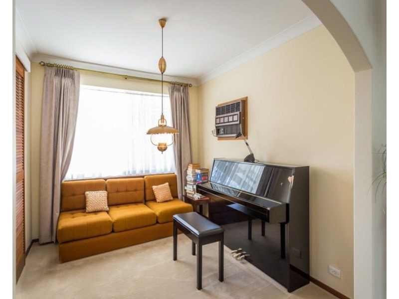 46 Ellis Road, Mount Nasura WA 6112