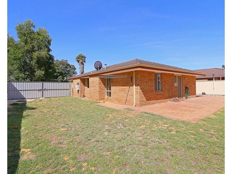 5 Bramling Street, Maddington WA 6109