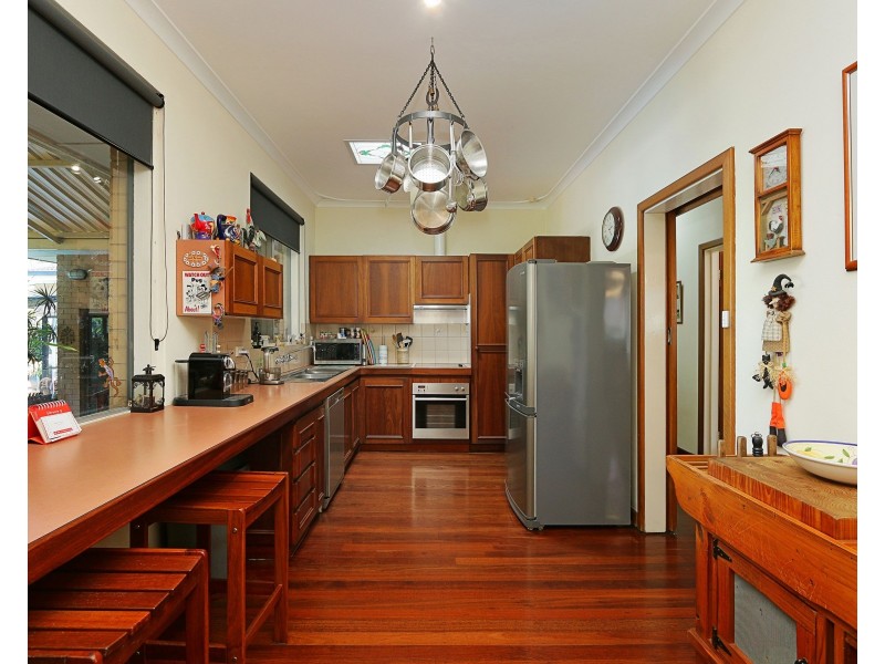 12 Frederic Street, Gosnells WA 6110