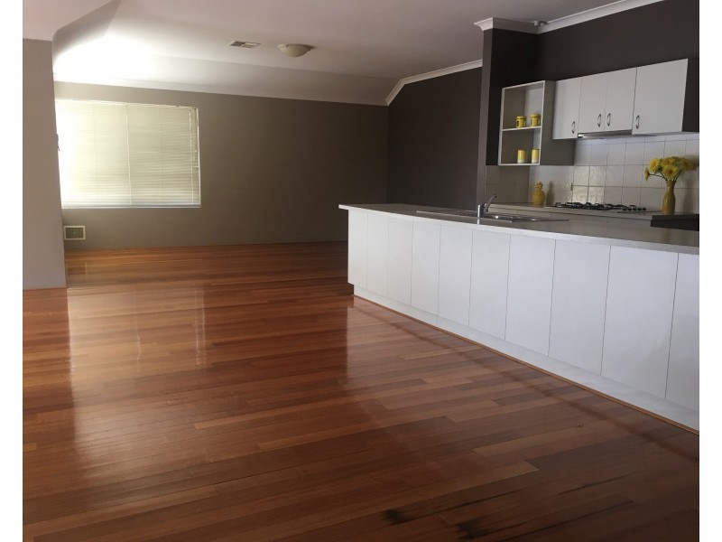 3 Hogan Place, Southern River WA 6110