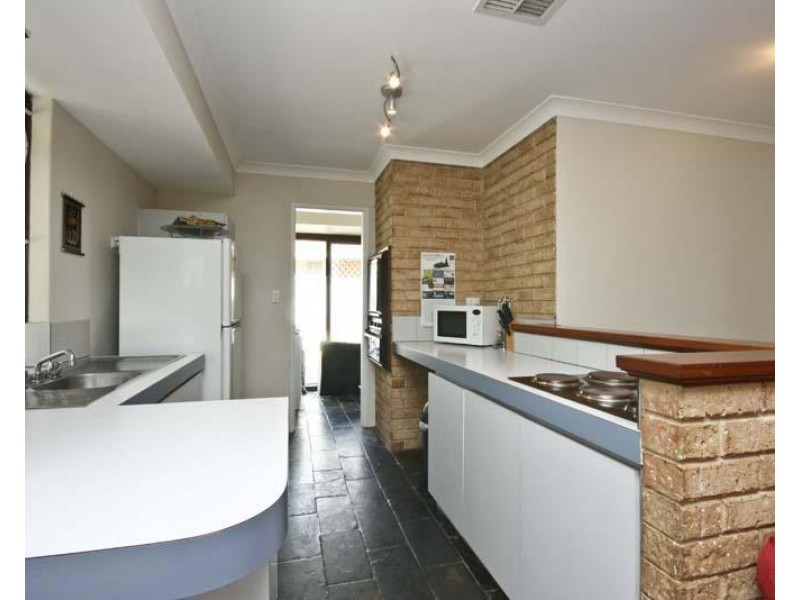 21 Aldworth Crescent, Gosnells WA 6110