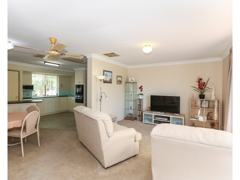 13B Walker Place, Gosnells WA 6110