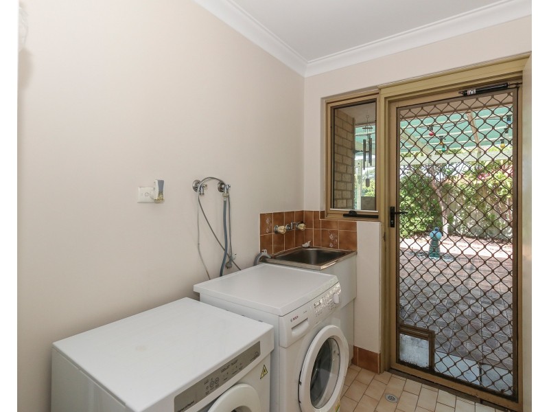 13B Walker Place, Gosnells WA 6110