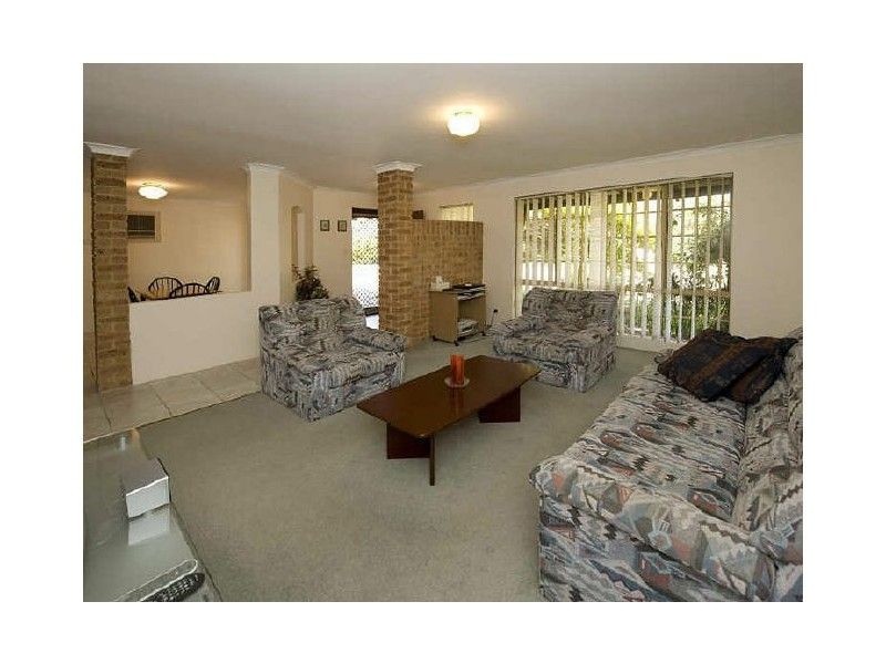 7/2 Birch Street, Maddington WA 6109