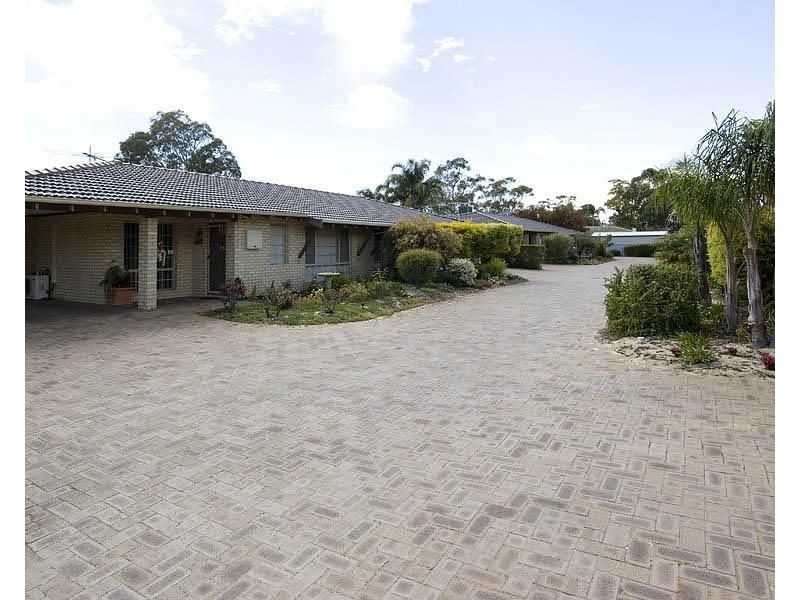 7/2 Birch Street, Maddington WA 6109