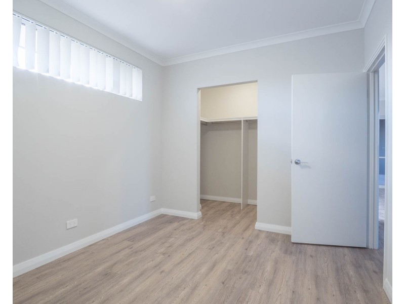 4/13 Somers Street, Belmont WA 6104