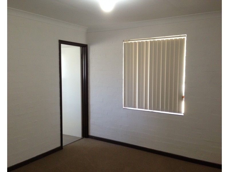 34B Eileen Street, Gosnells WA 6110