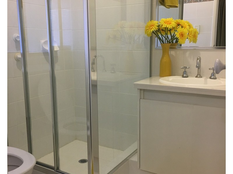 4 Carita Court, Maddington WA 6109