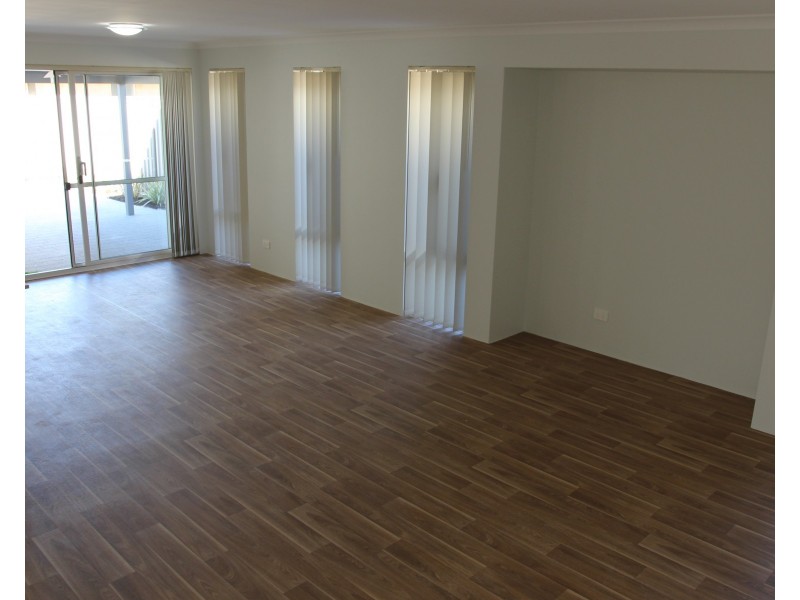 5 Carmichael Street, Beckenham WA 6107