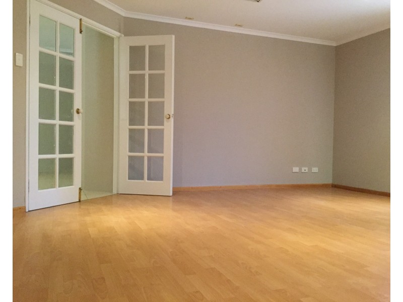 13 Heysen Parade, Southern River WA 6110