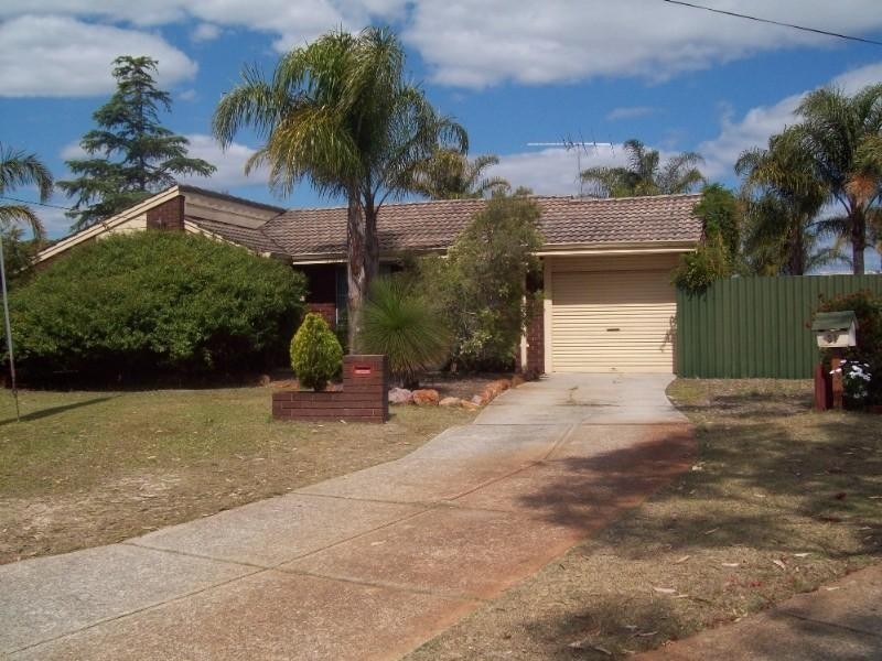 33 Greenough Way, Gosnells WA 6110