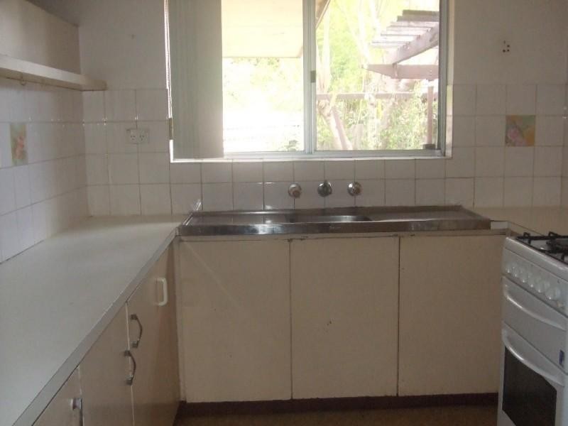 43 Challis Road, Armadale WA 6112