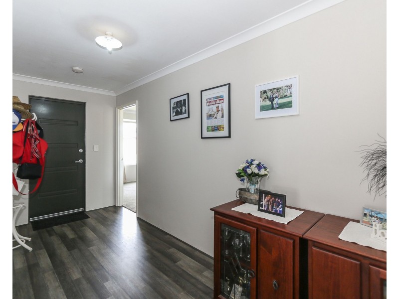 8 Dowitcher Loop, Gosnells WA 6110