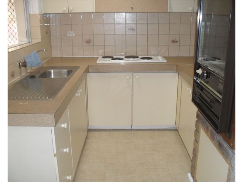 16 Gaskin Road, Kenwick WA 6107