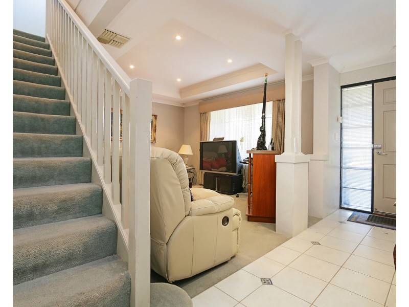 11 The Bridgeway, Canning Vale WA 6155