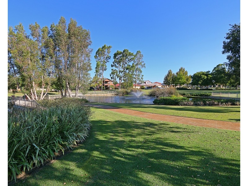 11 The Bridgeway, Canning Vale WA 6155