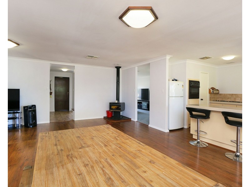 24 Keston Place, Gosnells WA 6110