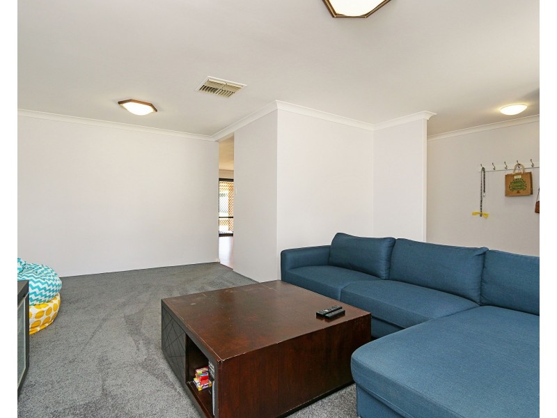 24 Keston Place, Gosnells WA 6110