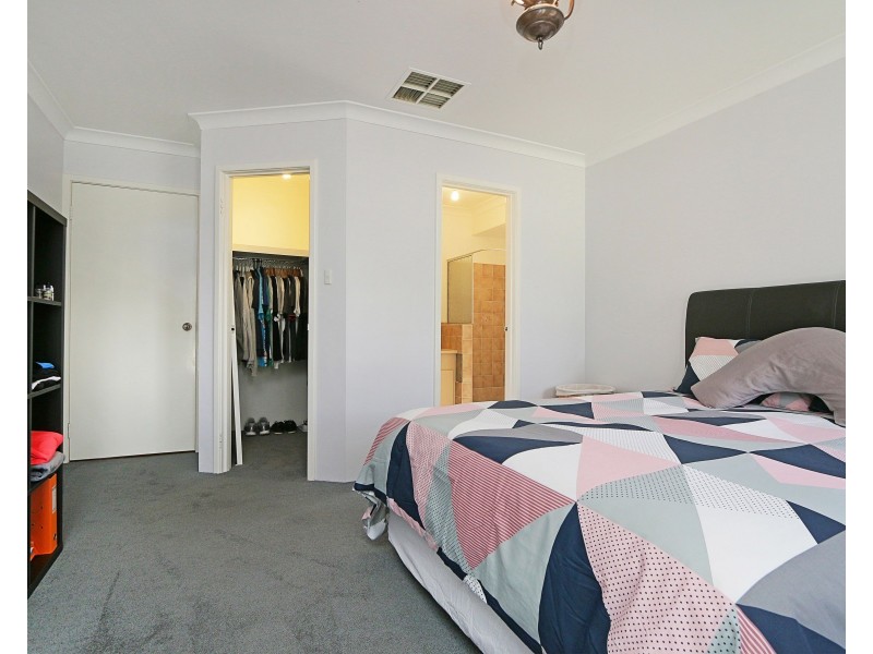 24 Keston Place, Gosnells WA 6110