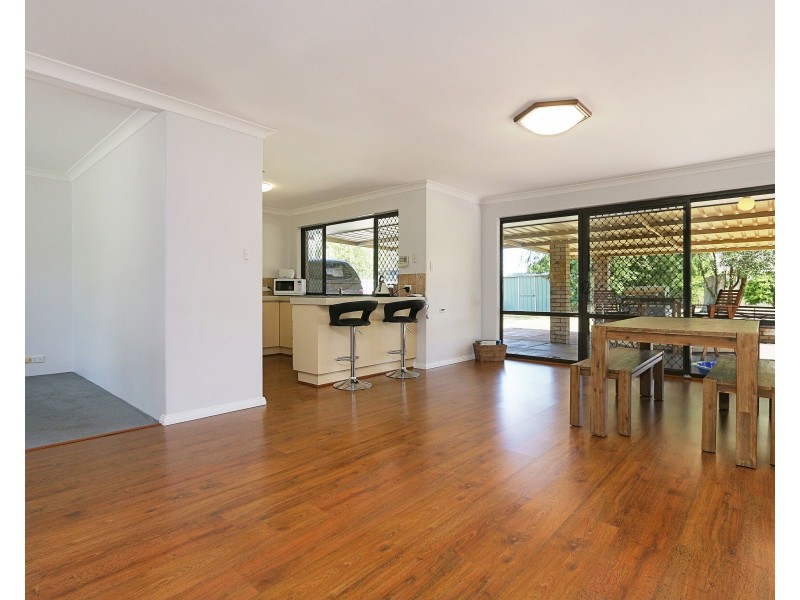 24 Keston Place, Gosnells WA 6110