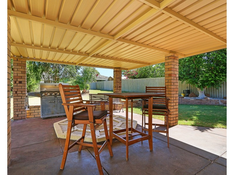 24 Keston Place, Gosnells WA 6110