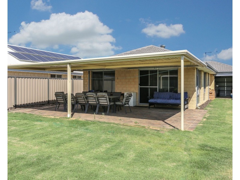 21 Sansimeon Boulevard, Byford WA 6122