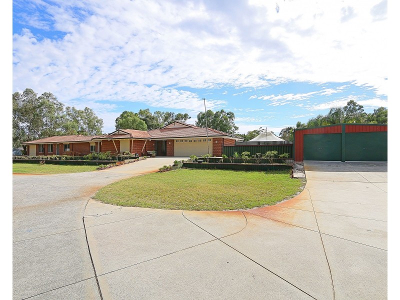 110 Mills Road West, Martin WA 6110