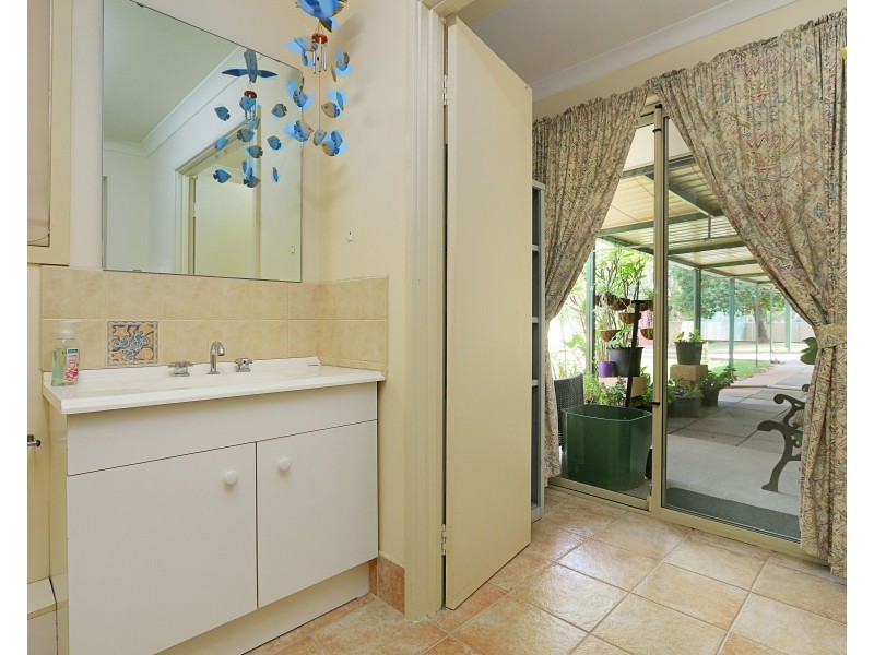 110 Mills Road West, Martin WA 6110