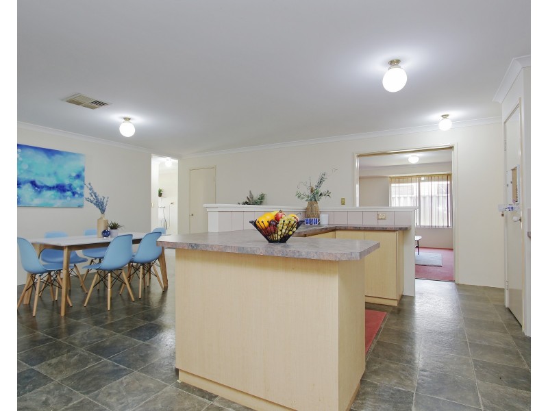 20 Montilla Crescent, Port Kennedy WA 6172