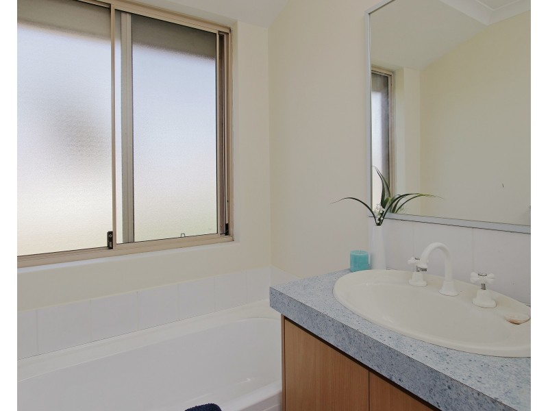 20 Montilla Crescent, Port Kennedy WA 6172