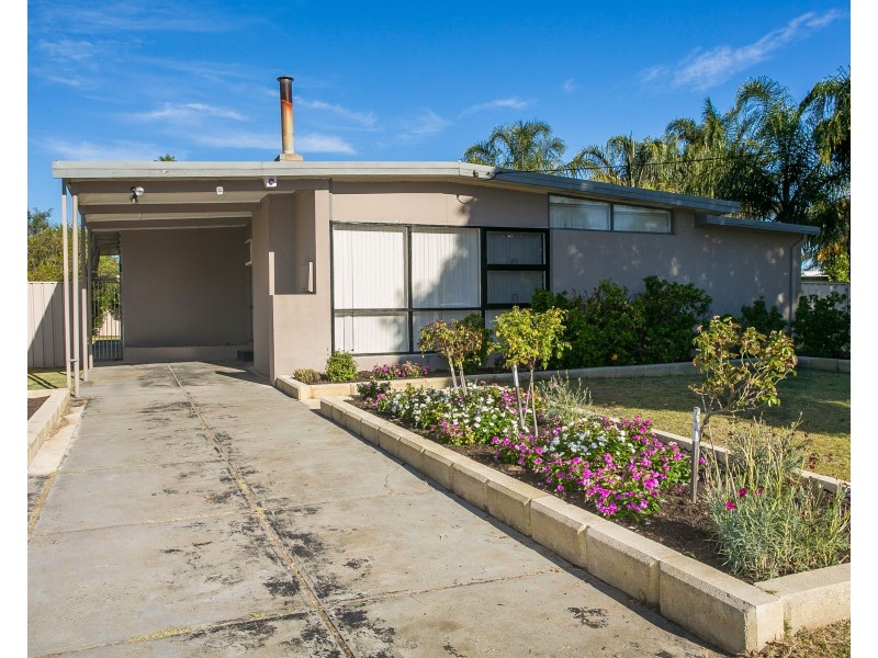 12 Cowan Street, Maddington WA 6109