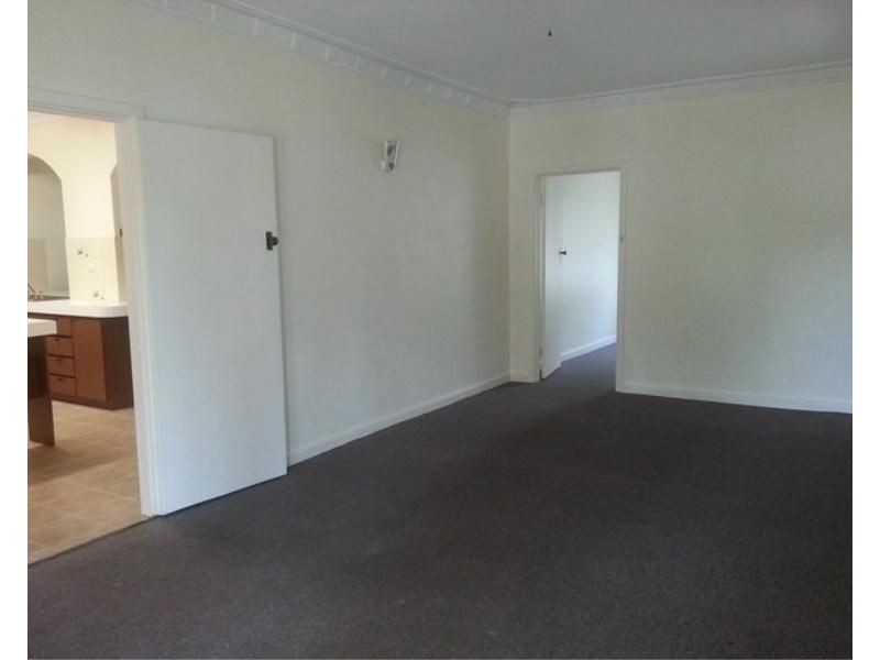 123 Kenwick Road, Kenwick WA 6107