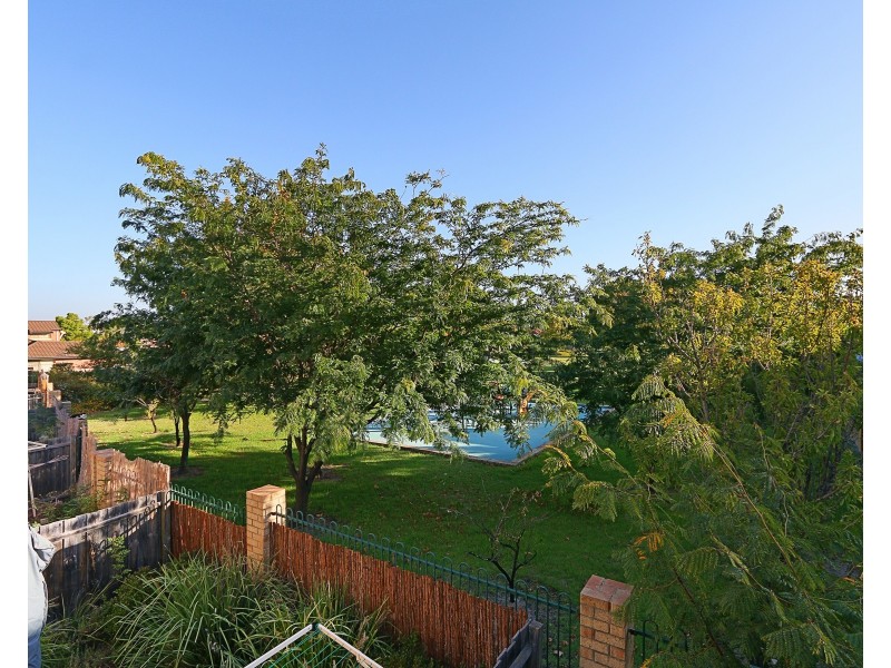 20/22 Gochean Avenue, Bentley WA 6102