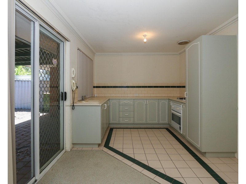 23/2 Glennis Close, Gosnells WA 6110