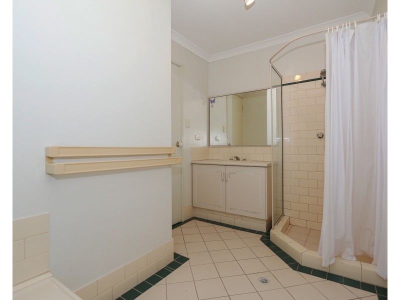 23/2 Glennis Close, Gosnells WA 6110