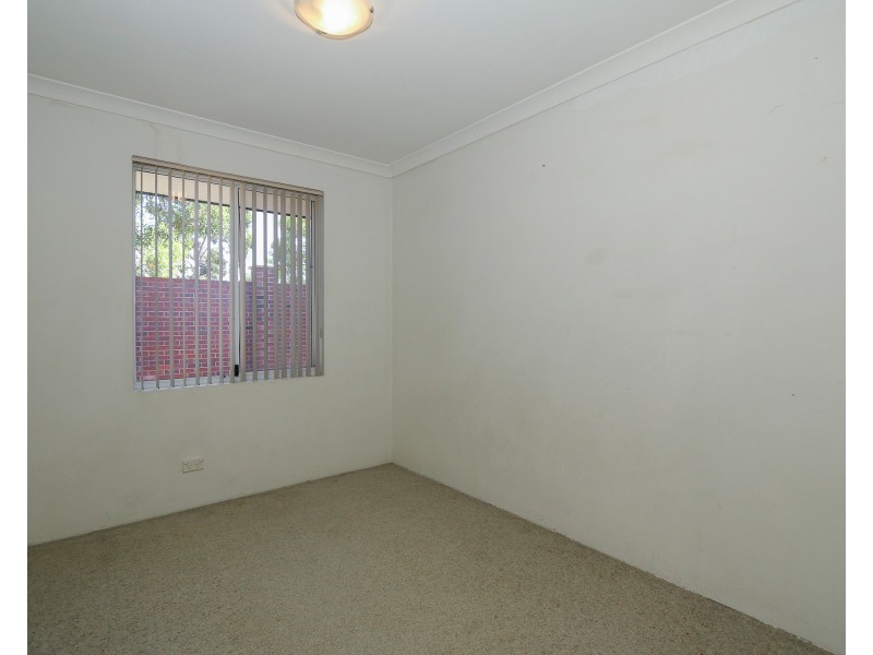 23/2 Glennis Close, Gosnells WA 6110