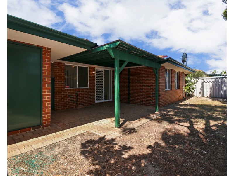 23/2 Glennis Close, Gosnells WA 6110