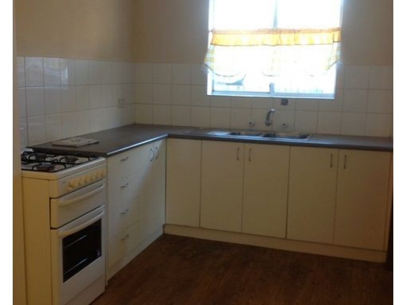 129 Crandon Street, Gosnells WA 6110