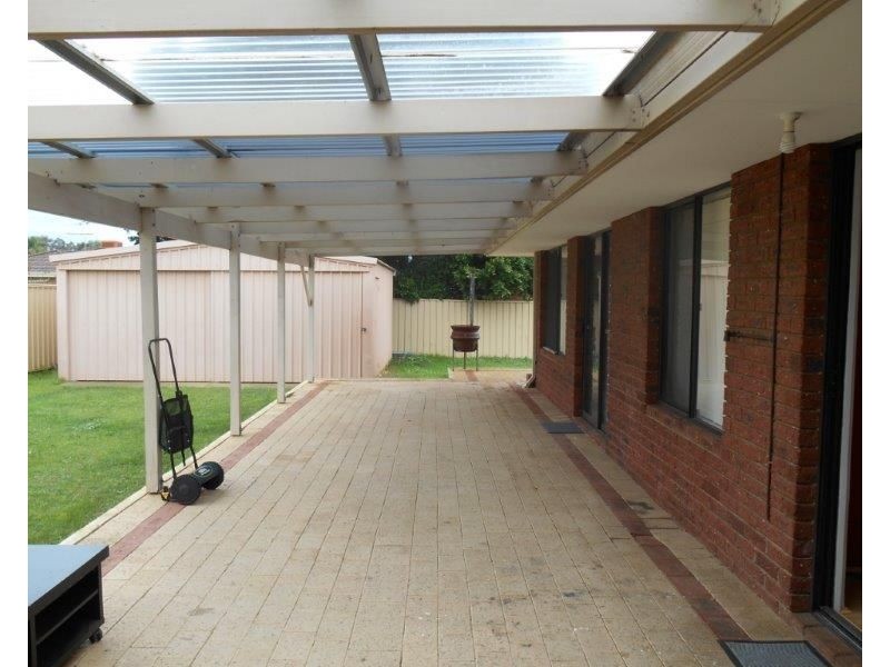 22 Quarram Way, Gosnells WA 6110