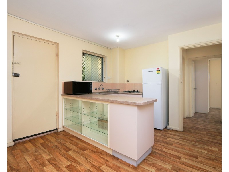 15/67 Lester Drive, Thornlie WA 6108