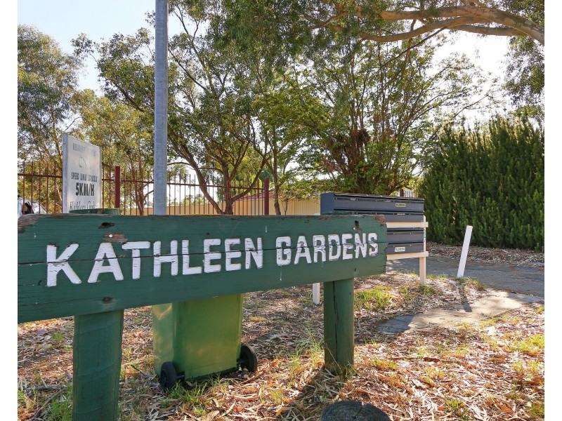 15/67 Lester Drive, Thornlie WA 6108