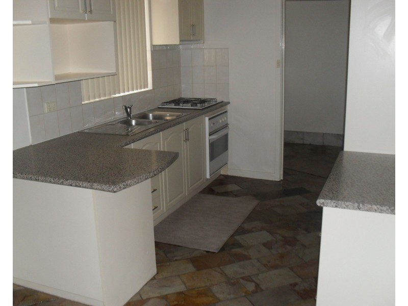 39 Lynstead Street, Beckenham WA 6107