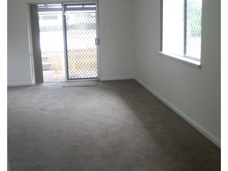 39 Lynstead Street, Beckenham WA 6107