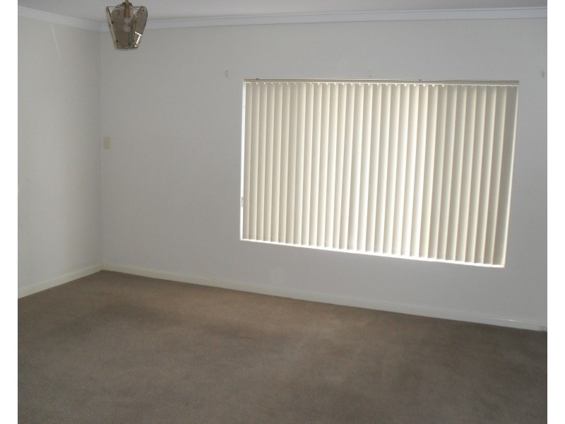 39 Lynstead Street, Beckenham WA 6107