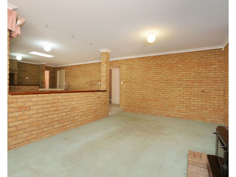 2 Kellerman Way, Gosnells WA 6110